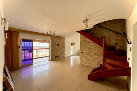 Apartamento para alugar com 3 quartos, 169m² em Laranjeiras, Rio de Janeiro