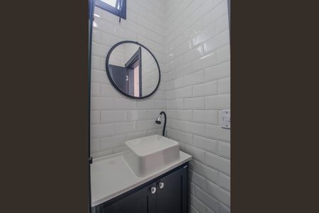 Casa para alugar com 120m², 2 quartos e 1 vaga Casa para alugar com 120m², 2 quartos e 1 vagaBanheiro 2