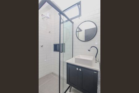 Casa para alugar com 120m², 2 quartos e 1 vaga Casa para alugar com 120m², 2 quartos e 1 vagaBanheiro 2