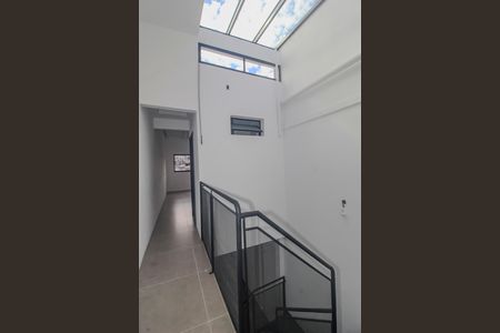 Casa para alugar com 120m², 2 quartos e 1 vaga Casa para alugar com 120m², 2 quartos e 1 vagaCorredor