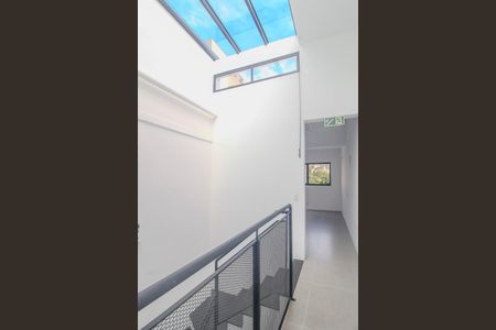 Casa para alugar com 120m², 2 quartos e 1 vaga Casa para alugar com 120m², 2 quartos e 1 vagaCorredor