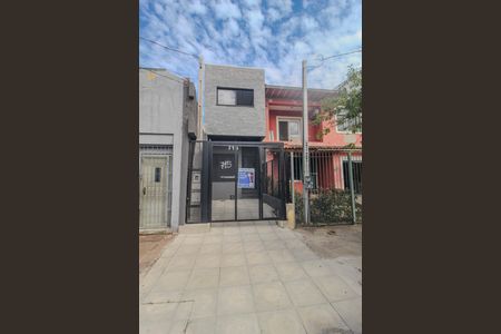 Casa para alugar com 120m², 2 quartos e 1 vaga Casa para alugar com 120m², 2 quartos e 1 vagaPlaca/Fachada