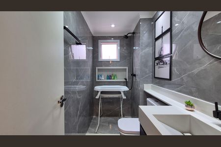 Apartamento à venda com 90m², 2 quartos e 2 vagas Apartamento à venda com 90m², 2 quartos e 2 vagasBanheiro
