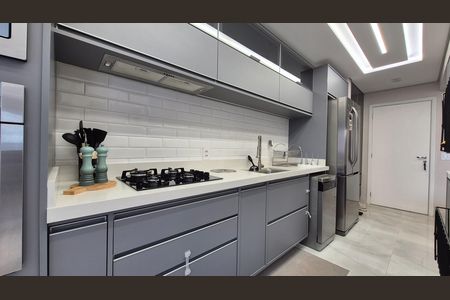 Apartamento à venda com 90m², 2 quartos e 2 vagas Apartamento à venda com 90m², 2 quartos e 2 vagasCozinha