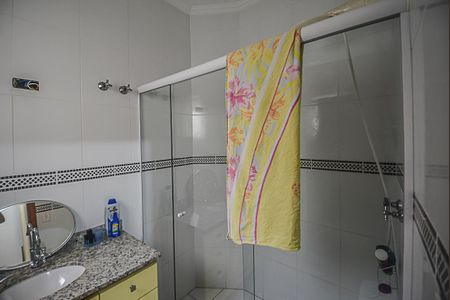 Casa à venda com 179m², 3 quartos e 4 vagas Casa à venda com 179m², 3 quartos e 4 vagasBanheiro da Suíte 2