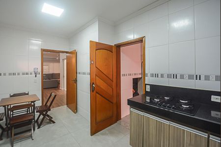 Casa à venda com 179m², 3 quartos e 4 vagas Casa à venda com 179m², 3 quartos e 4 vagasCozinha