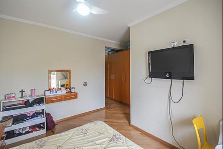 Casa à venda com 179m², 3 quartos e 4 vagas Casa à venda com 179m², 3 quartos e 4 vagasQuarto 3 - Suíte
