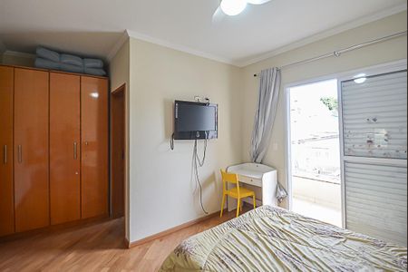 Casa à venda com 179m², 3 quartos e 4 vagas Casa à venda com 179m², 3 quartos e 4 vagasQuarto 3 - Suíte