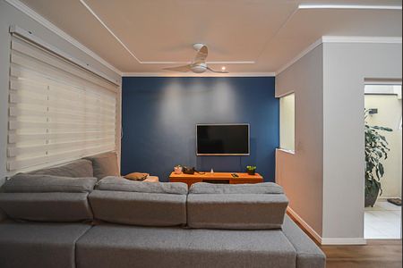 Casa à venda com 179m², 3 quartos e 4 vagas Casa à venda com 179m², 3 quartos e 4 vagasSala