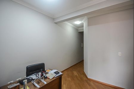 Casa à venda com 179m², 3 quartos e 4 vagas Casa à venda com 179m², 3 quartos e 4 vagasHall dos Quartos