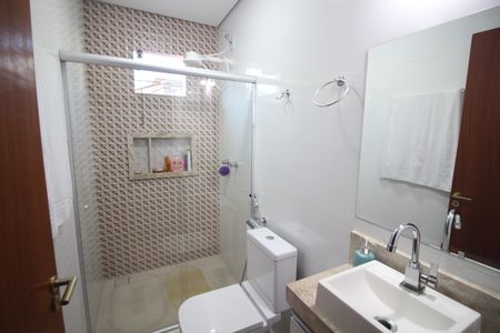 Casa para alugar com 135m², 3 quartos e 3 vagasSuite Quarto 1