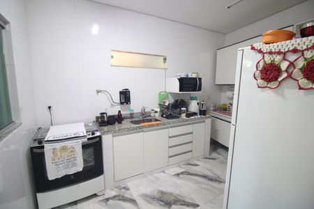 Casa para alugar com 135m², 3 quartos e 3 vagasCozinha