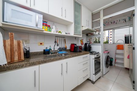 Apartamento à venda com 58m², 2 quartos e 1 vaga Apartamento à venda com 58m², 2 quartos e 1 vagaCozinha