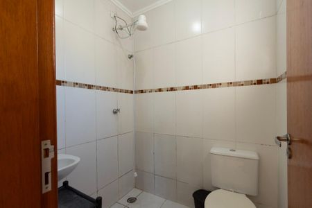 Banheiro Suíte  de kitnet/studio para alugar com 1 quarto, 54m² em Lopes de Oliveira, Sorocaba