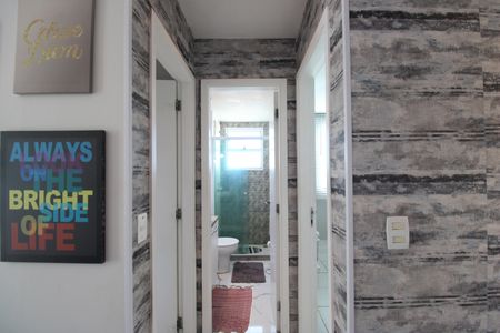 Sala - Corredor de apartamento à venda com 2 quartos, 78m² em Barra da Tijuca, Rio de Janeiro