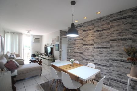 Sala de apartamento à venda com 2 quartos, 78m² em Barra da Tijuca, Rio de Janeiro