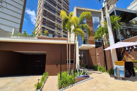 Apartamento para alugar com 126m², 3 quartos e 2 vagasFachada e Portaria