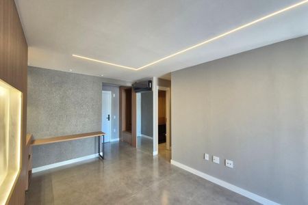 Apartamento para alugar com 126m², 3 quartos e 2 vagasSala