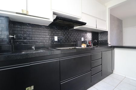 Apartamento para alugar com 56m², 3 quartos e 2 vagasCozinha