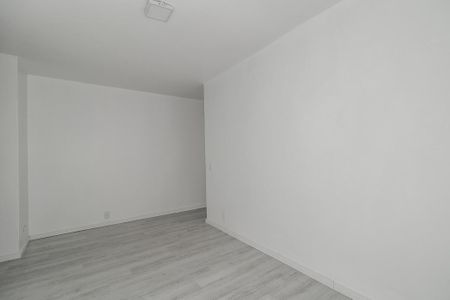 Sala de apartamento à venda com 3 quartos, 75m² em Parque Santa Fé, Porto Alegre