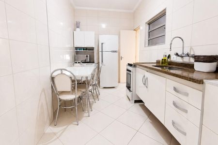 Apartamento à venda com 114m², 3 quartos e sem vaga Apartamento à venda com 114m², 3 quartos e sem vagaCozinha