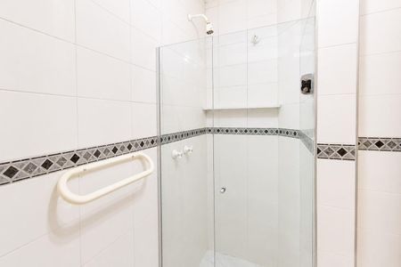 Apartamento à venda com 114m², 3 quartos e sem vaga Apartamento à venda com 114m², 3 quartos e sem vagaBanheiro
