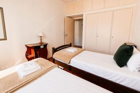 Apartamento à venda com 114m², 3 quartos e sem vaga Apartamento à venda com 114m², 3 quartos e sem vagaDormitório 1