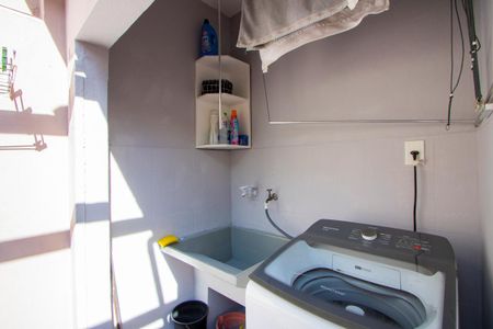 Apartamento à venda com 133m², 2 quartos e 1 vagaÁrea de serviço