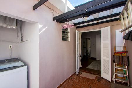 Apartamento à venda com 133m², 2 quartos e 1 vagaÁrea de serviço