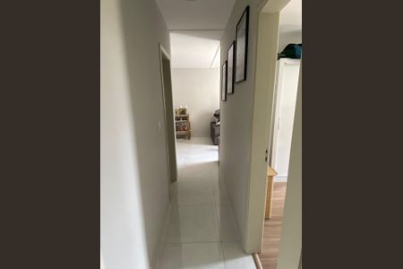 Apartamento à venda com 62m², 2 quartos e 1 vaga Apartamento à venda com 62m², 2 quartos e 1 vagaCorredor