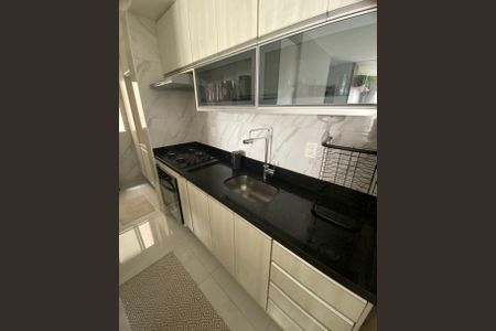 Apartamento à venda com 62m², 2 quartos e 1 vaga Apartamento à venda com 62m², 2 quartos e 1 vagaCozinha