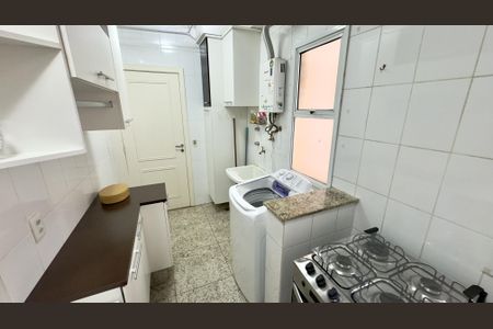 Apartamento à venda com 75m², 3 quartos e 2 vagas Apartamento à venda com 75m², 3 quartos e 2 vagasCozinha