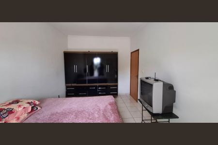 Casa para alugar com 90m², 3 quartos e 5 vagasSuíte 