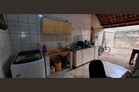 Casa para alugar com 90m², 3 quartos e 5 vagasLavanderia
