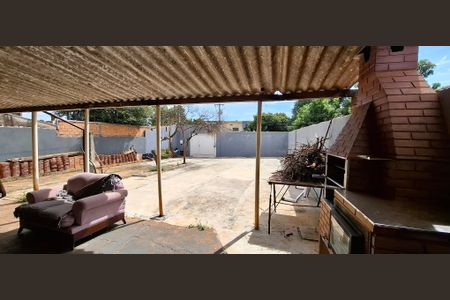 Casa para alugar com 90m², 3 quartos e 5 vagasChurrasqueira