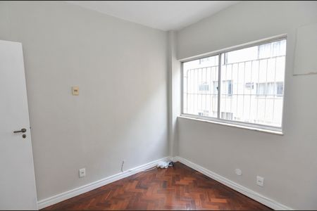 Quarto de apartamento para alugar com 2 quartos, 70m² em Tijuca, Rio de Janeiro