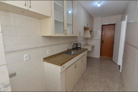 Apartamento para alugar com 70m², 2 quartos e 1 vagaCozinha