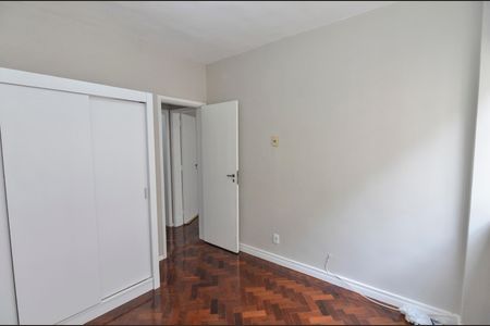 Apartamento para alugar com 70m², 2 quartos e 1 vagaQuarto