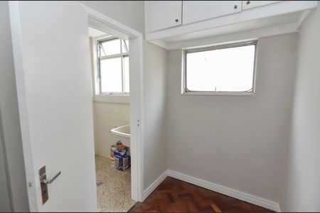 Apartamento para alugar com 70m², 2 quartos e 1 vagaQuarto de Serviço