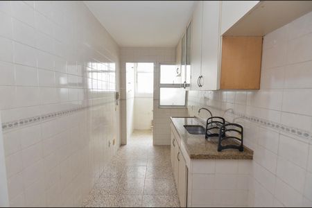 Apartamento para alugar com 70m², 2 quartos e 1 vagaCozinha