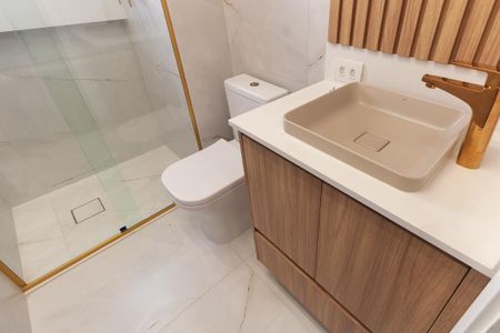 Apartamento à venda com 73m², 2 quartos e 1 vaga Apartamento à venda com 73m², 2 quartos e 1 vagaBanheiro da Suíte 1