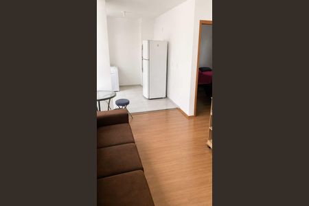 Sala de apartamento para alugar com 2 quartos, 43m² em Bela Vista, Palhoça