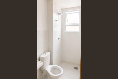 Banheiro de apartamento para alugar com 2 quartos, 43m² em Bela Vista, Palhoça