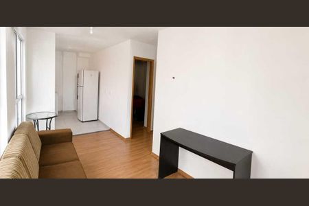 Sala de apartamento para alugar com 2 quartos, 43m² em Bela Vista, Palhoça