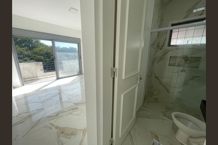 Casa de condomínio para alugar com 203m², 3 quartos e 4 vagas Casa de condomínio para alugar com 203m², 3 quartos e 4 vagasSuíte 2