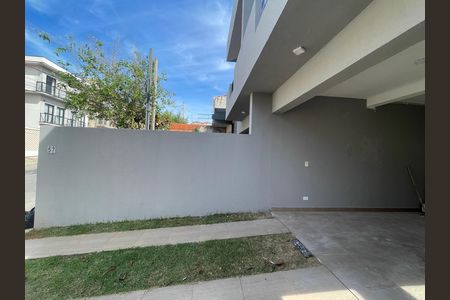 Casa de condomínio para alugar com 203m², 3 quartos e 4 vagas Casa de condomínio para alugar com 203m², 3 quartos e 4 vagasGaragem
