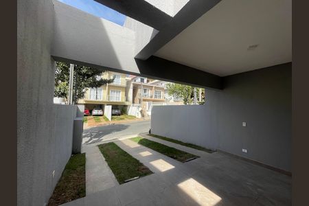 Casa de condomínio para alugar com 203m², 3 quartos e 4 vagas Casa de condomínio para alugar com 203m², 3 quartos e 4 vagasGaragem