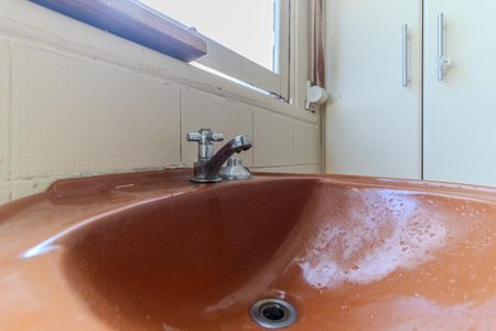 Apartamento para alugar com 75m², 2 quartos e sem vagaBanheiro