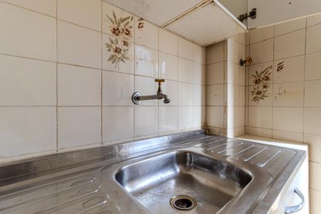 Apartamento para alugar com 75m², 2 quartos e sem vagacozinha