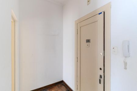 Apartamento para alugar com 75m², 2 quartos e sem vagaEntrada